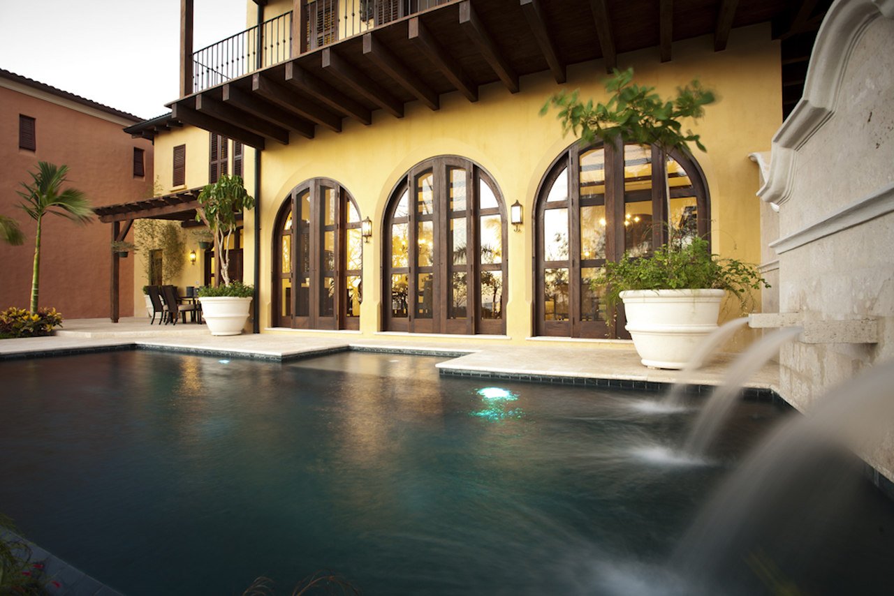 Casa de Tom - 15 Paseo del Mar | Timeless 5-Bedroom Beachfront Villa on Paseo del Mar, Las Catalinas