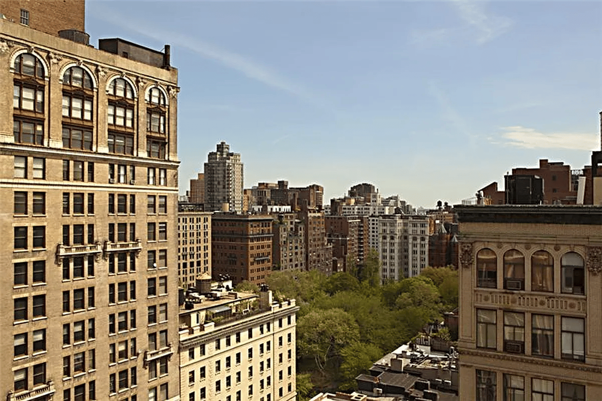 240 Park Avenue South #PH15A