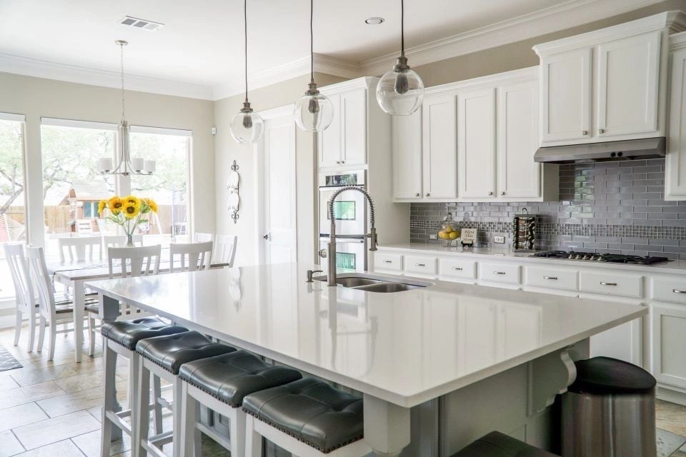 Tips for Buying and Selling a Home at the Same Time