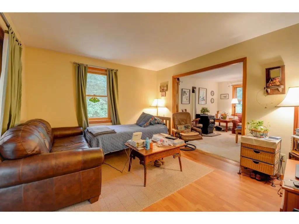 78 Henry Cotton Rd
