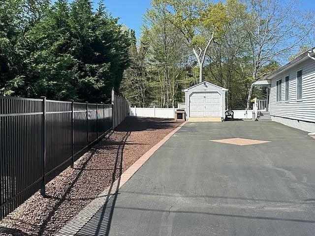 28 Cleary Road