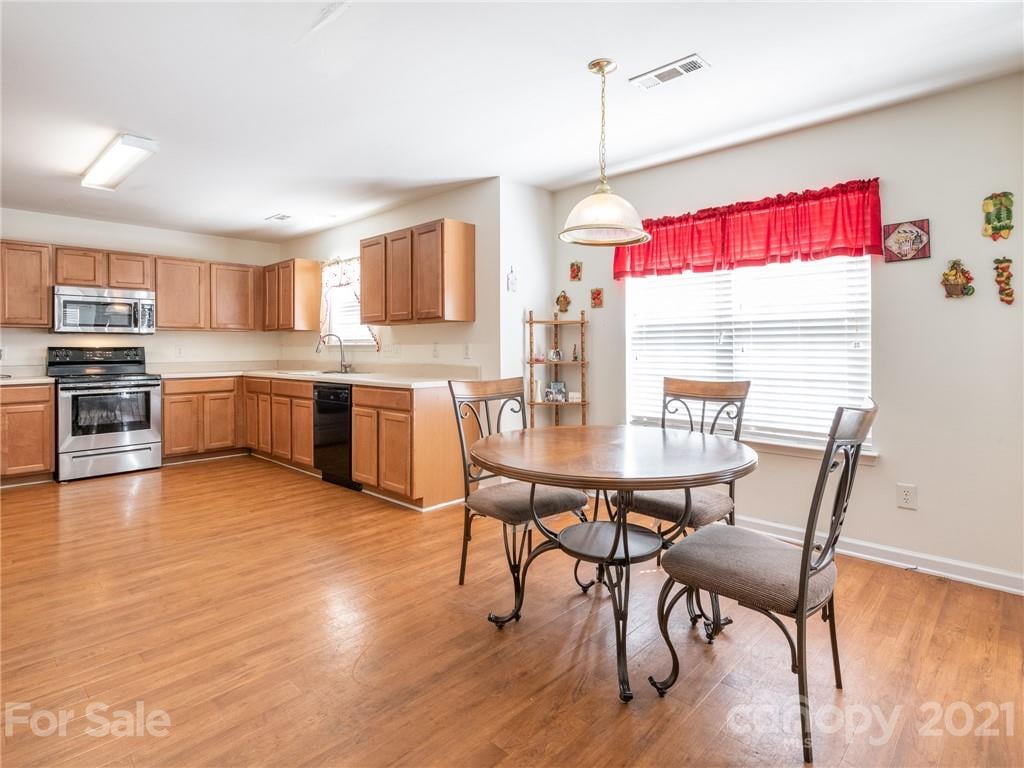 2014 Darbywine Dr