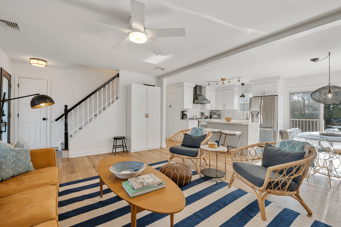 5 Greenleaf Rd