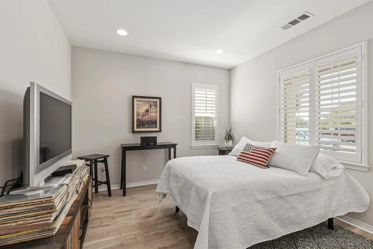 31570 Sweetwater Cir