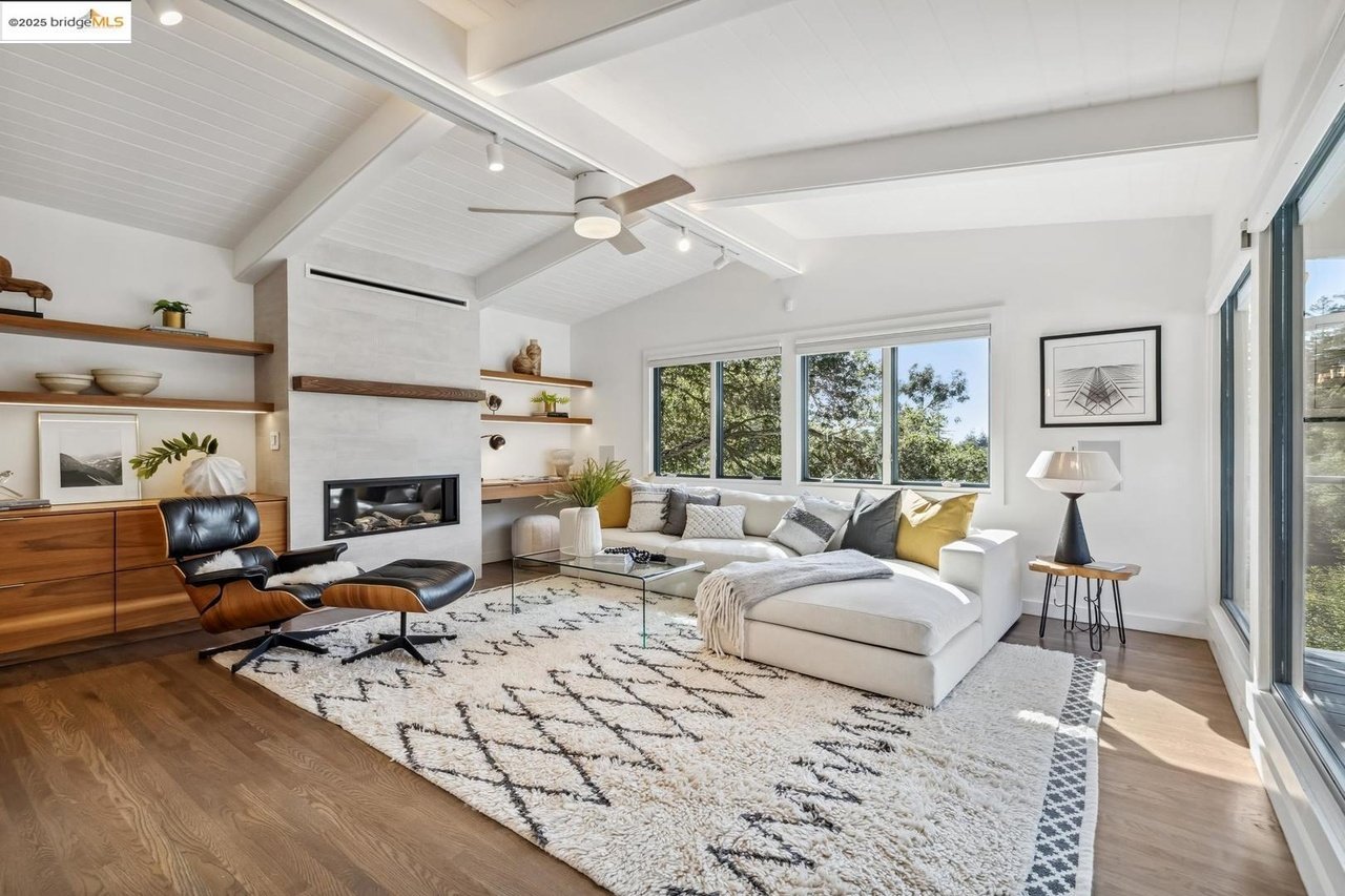 5501 La Salle Ave
