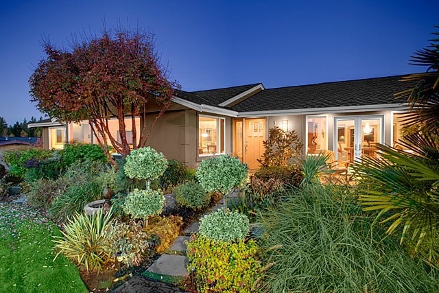 17144 13th Avenue NW