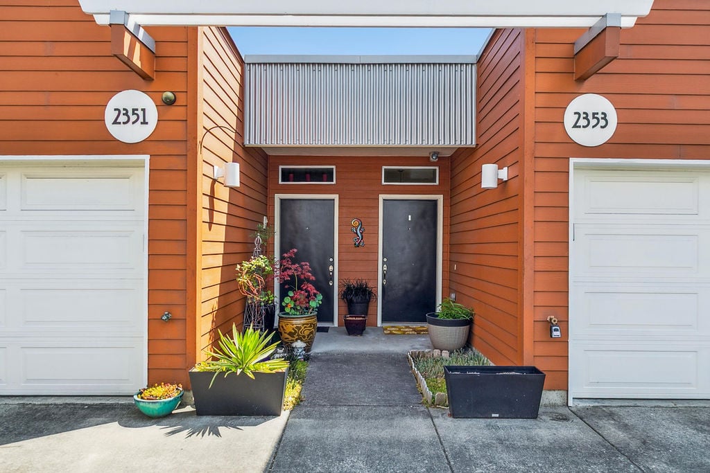 2353 Yakima Court