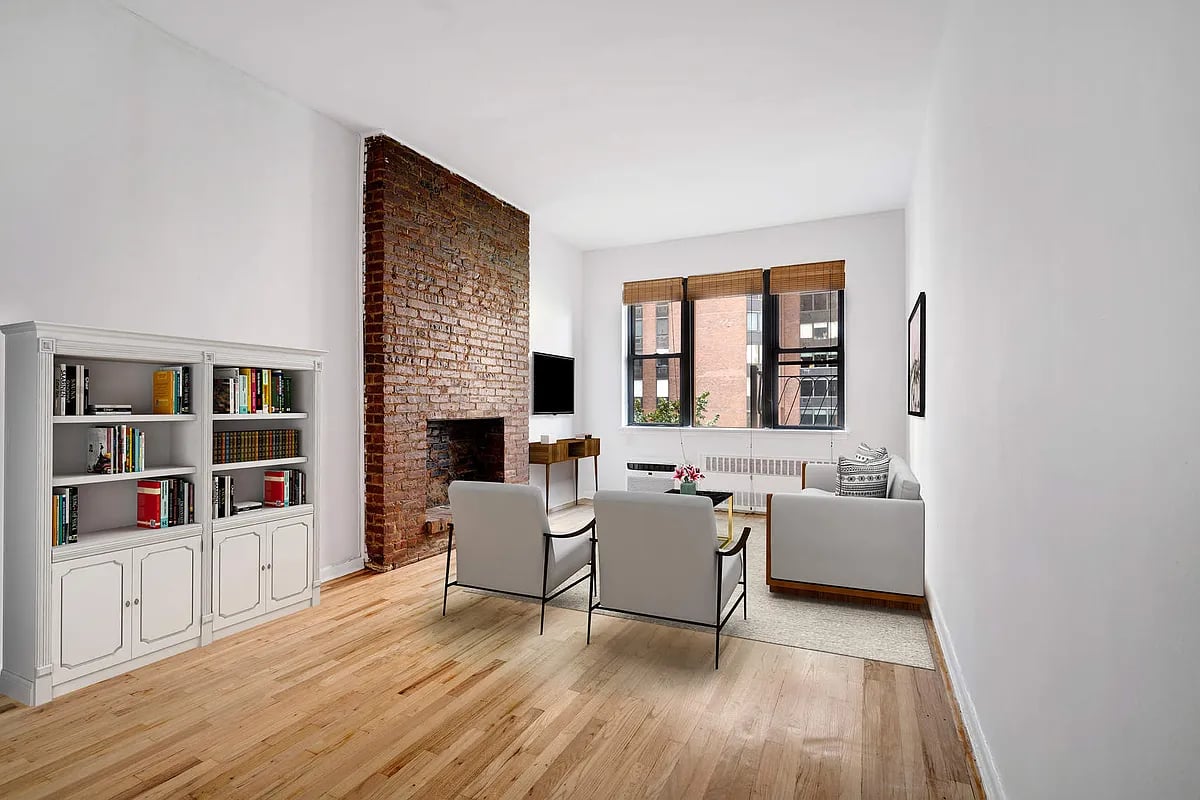 210 East 90th Street, Unit 4A