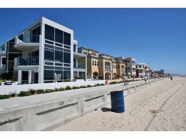 3541 Ocean Front Walk