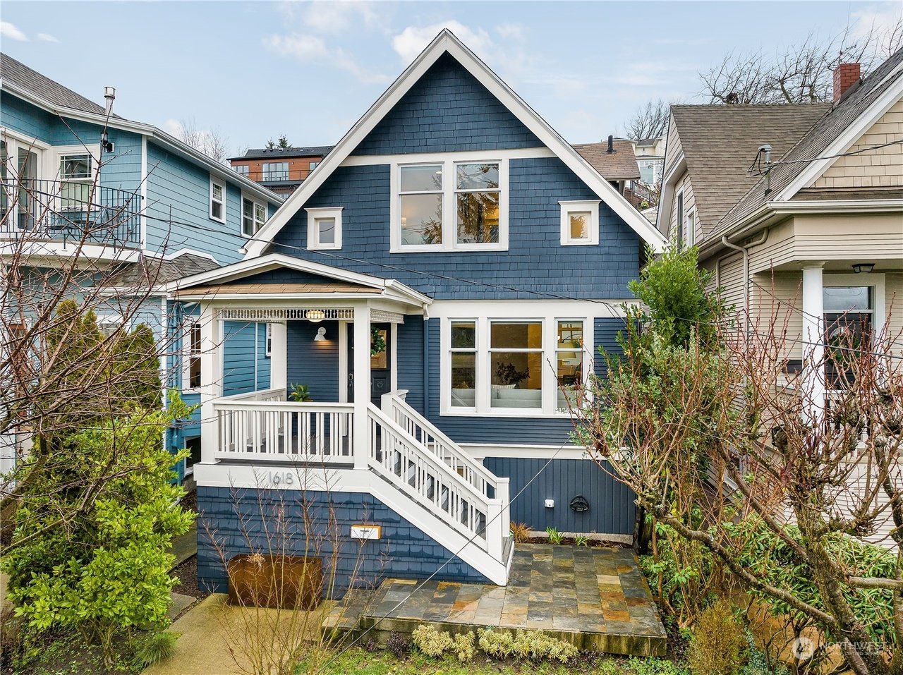 1618 10th Ave W