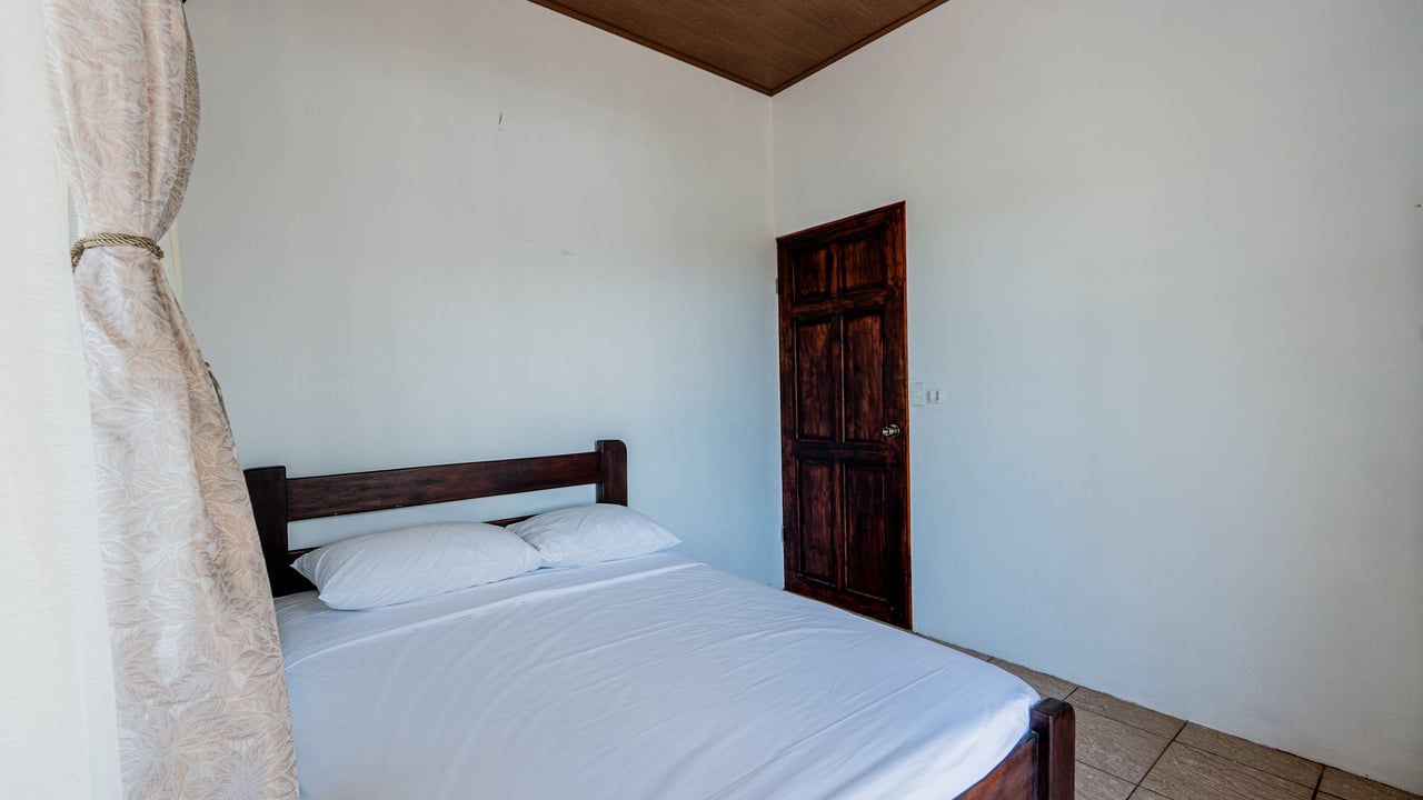 Turnkey Home in Ojochal Expansion Potential & Mountain Views