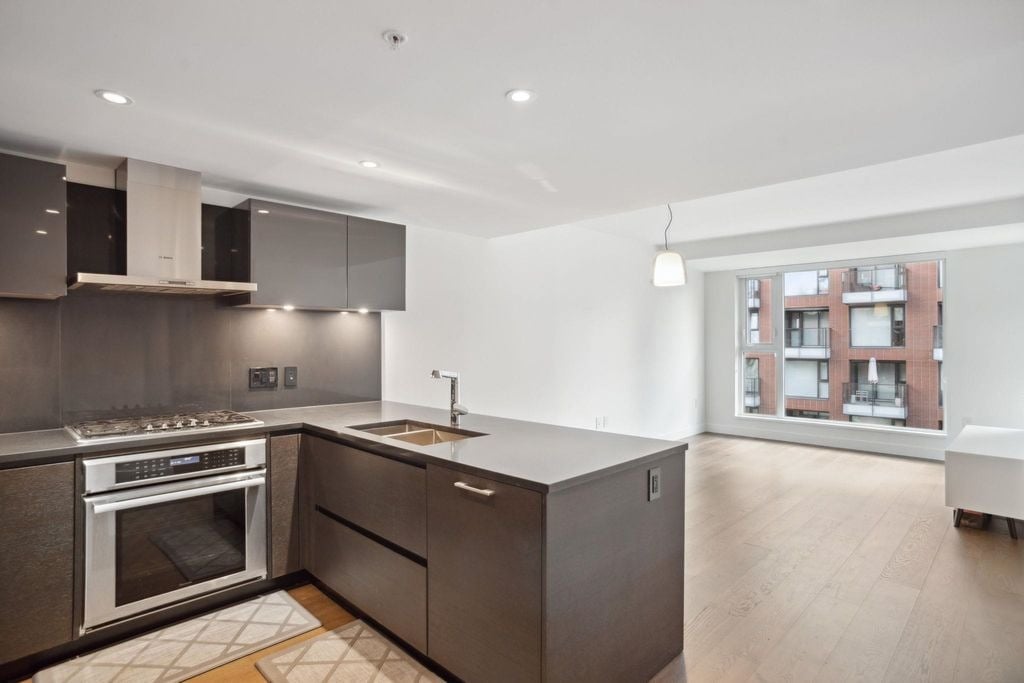 1571 W 57th Ave, #605