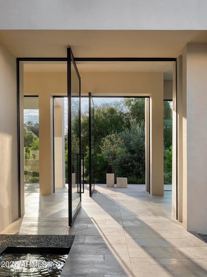 4510 E Maderos Del Cuenta Drive