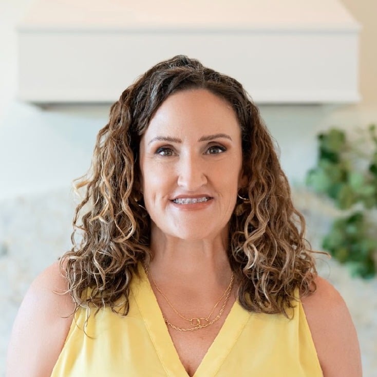 Sharon Brill Jacksonville, NC Real Estate Agent Headshot