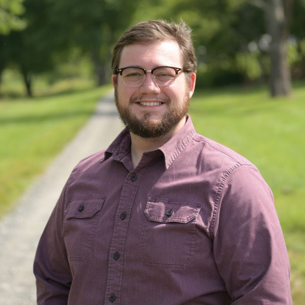 Austen Sheffield Murphy, NC Real Estate Agent Headshot