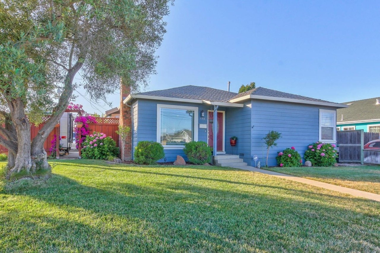 136 Clifford Ave