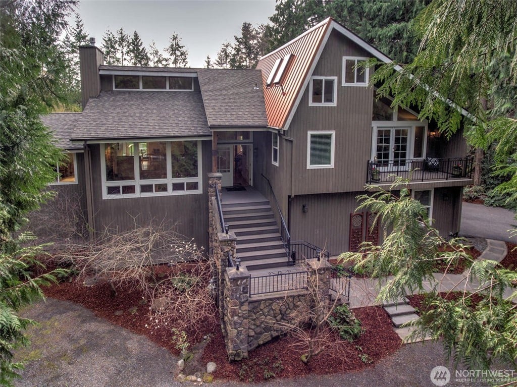 3604 223rd Avenue SE