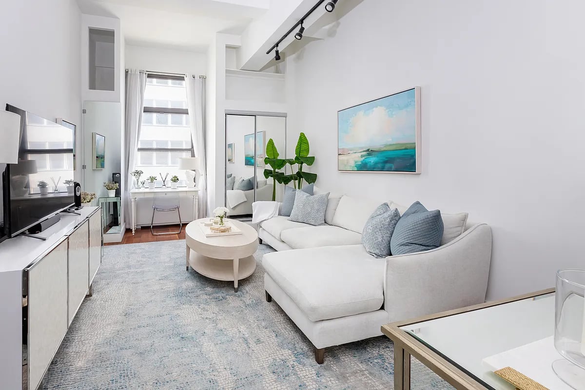244 Madison Ave Unit: 5D