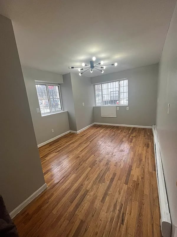 794 Freeman Street #3