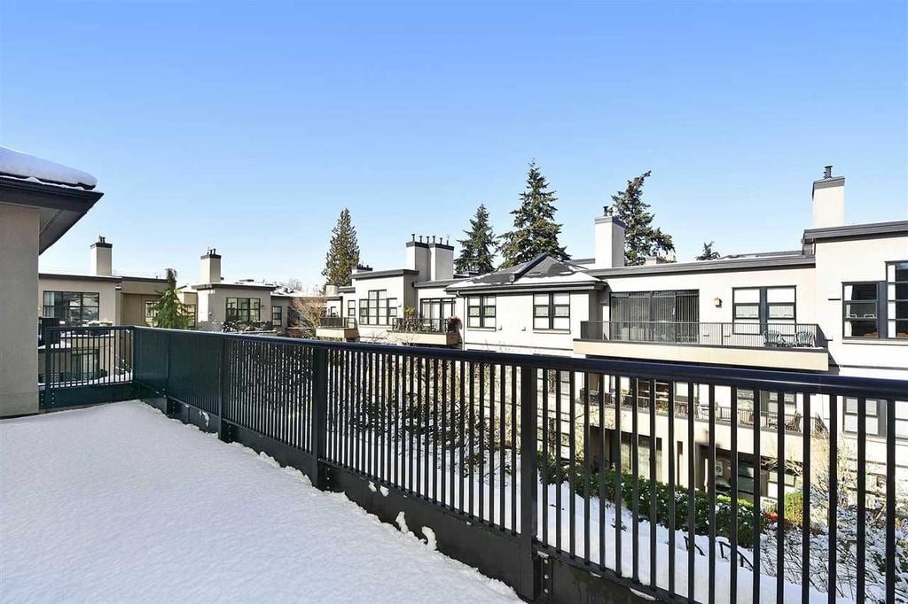 3769 W 7th Ave, #325