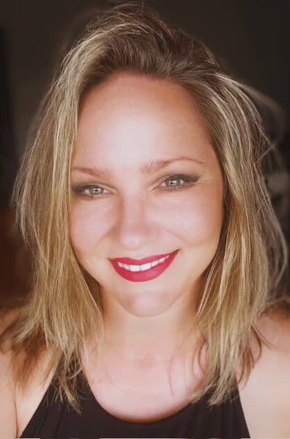 Chelsey Marks  Beverly Hills, CA Real Estate Team Headshot