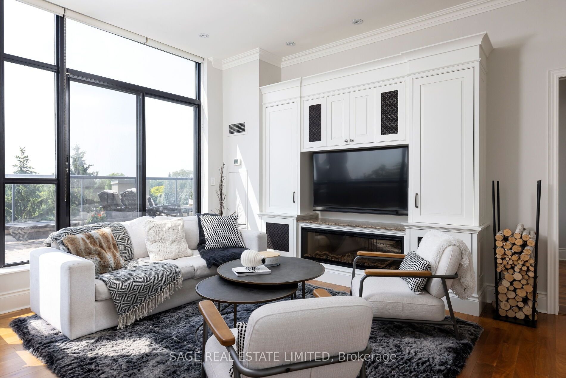 THE KINGSWAY PENTHOUSE