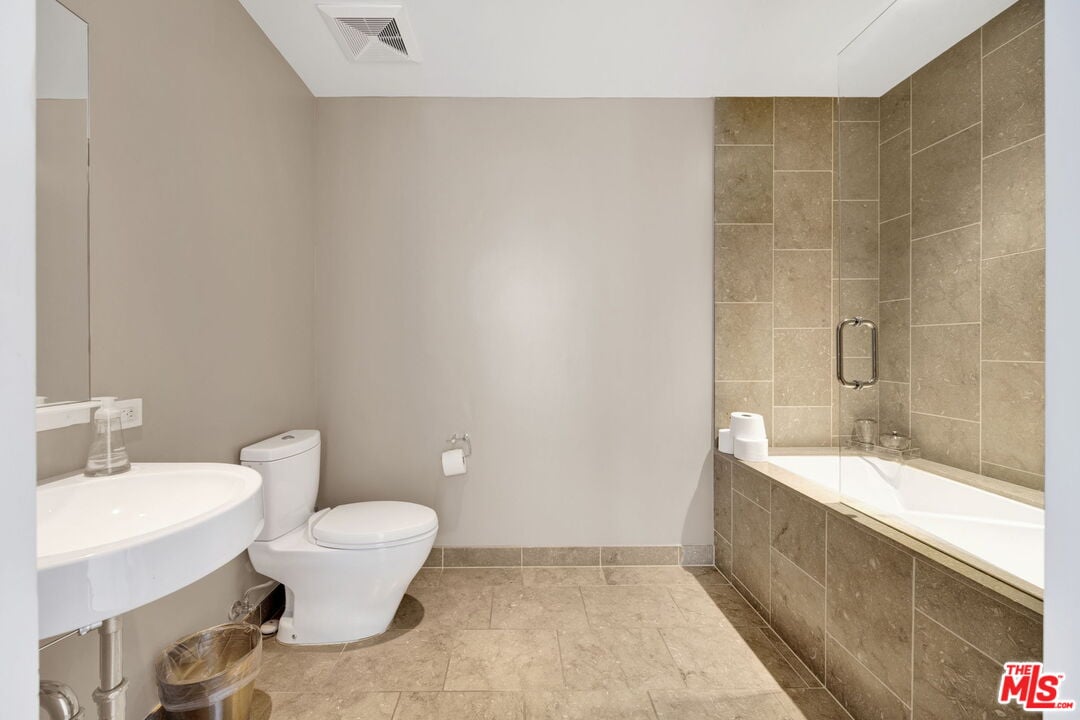 6250 Hollywood Blvd, #6F