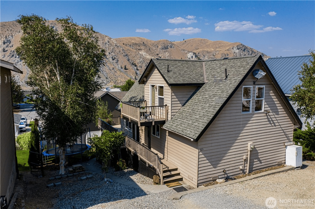 325 W Emerson Dr