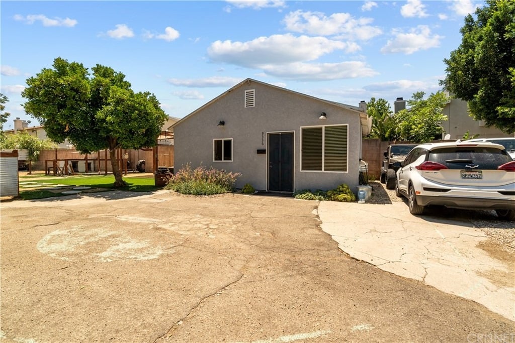 9334 Burnet Ave
