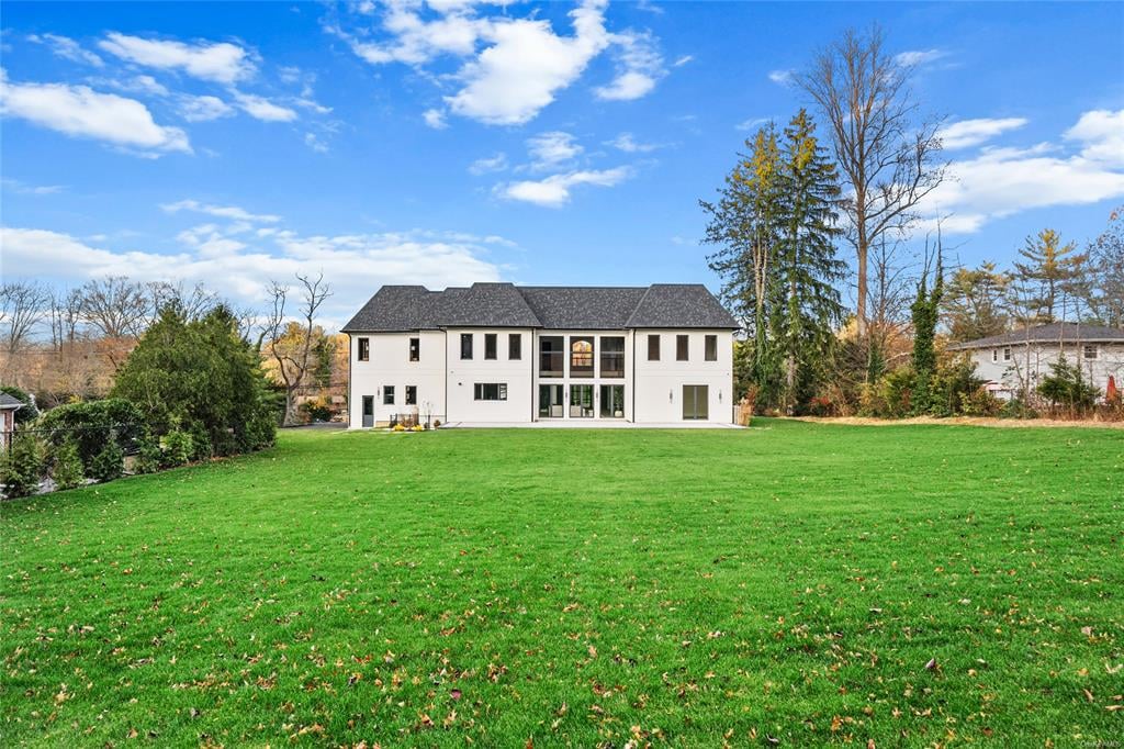 587 Caledonia Rd
