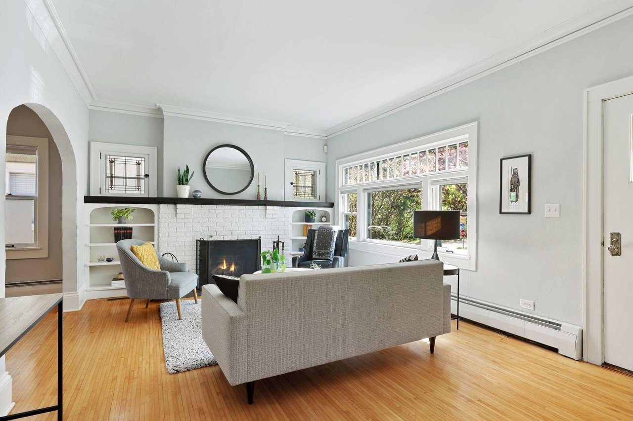 4151 Pillsbury Ave S