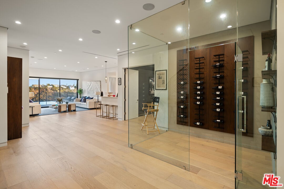 Aurelian Crest, Linda Flora Dr, 90049