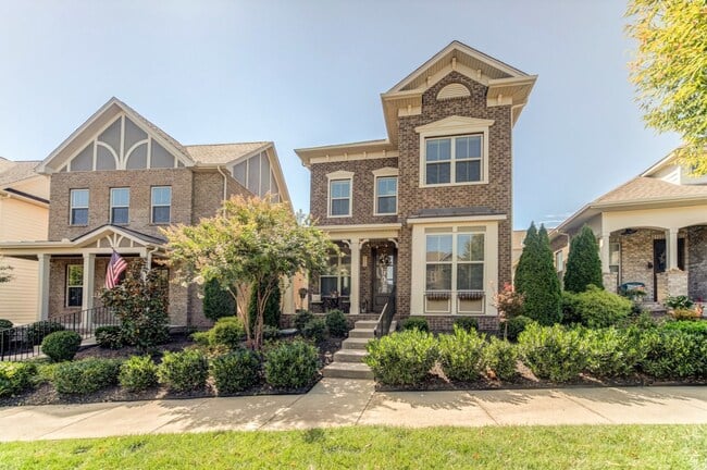 113 Ashcrest Pt