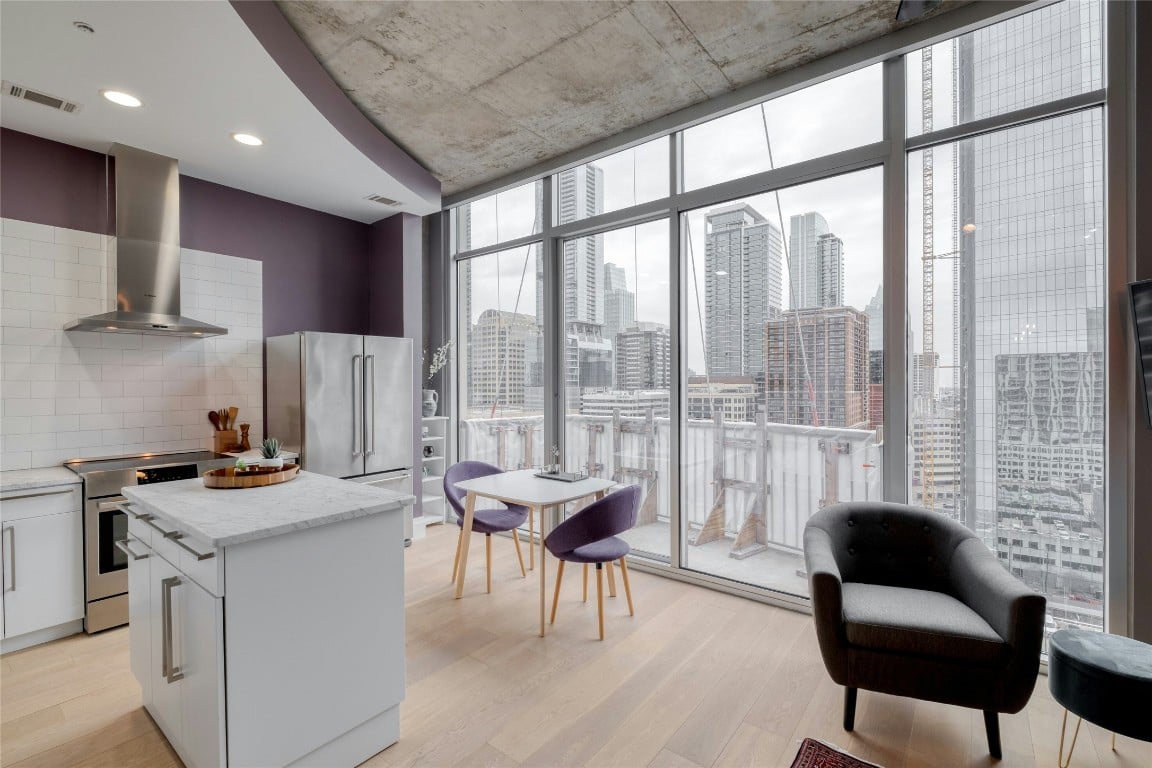 360 Nueces St, #1615