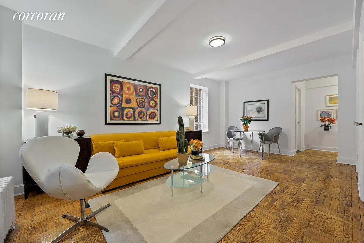 140 E 40th St Apt 2F