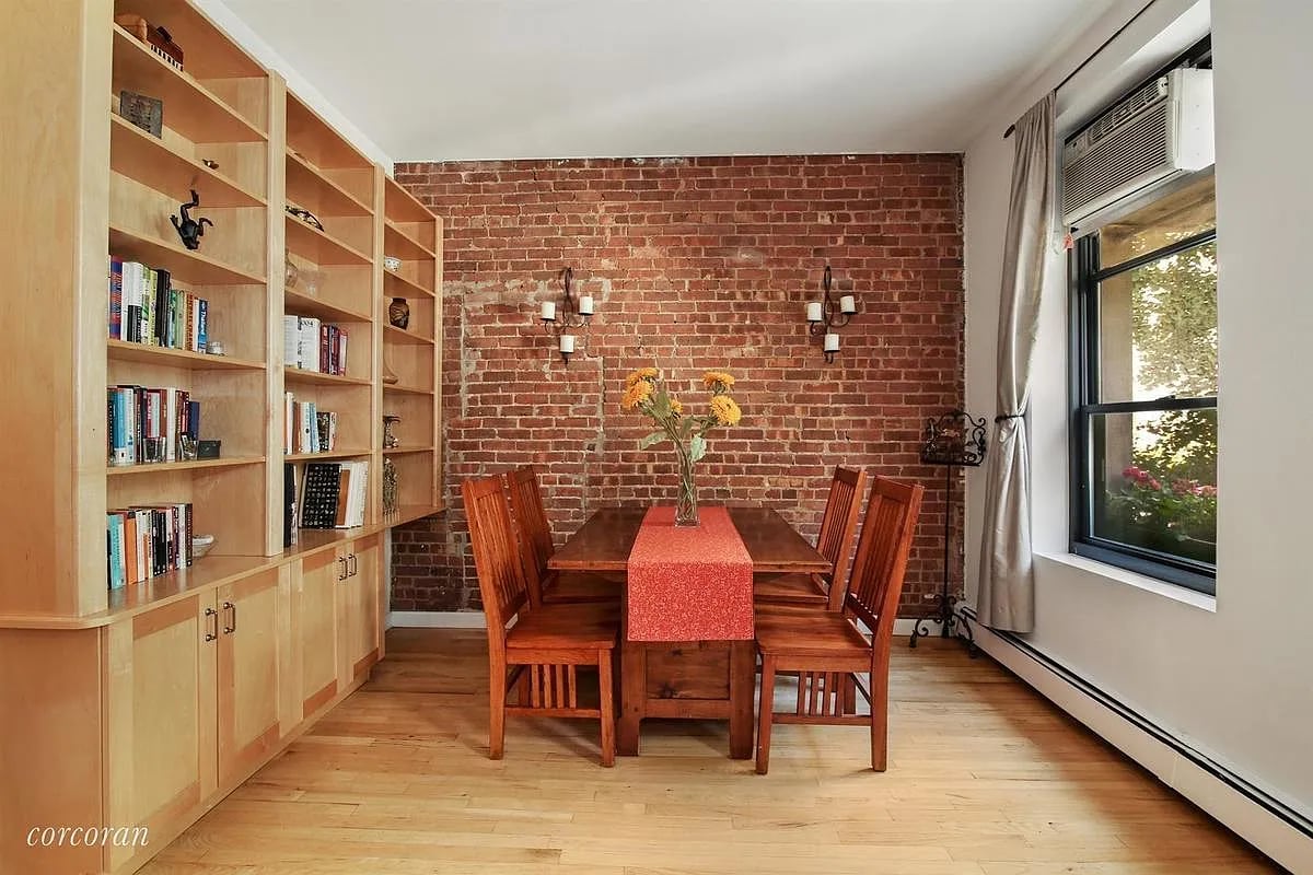 202 W 92nd St APT 2F