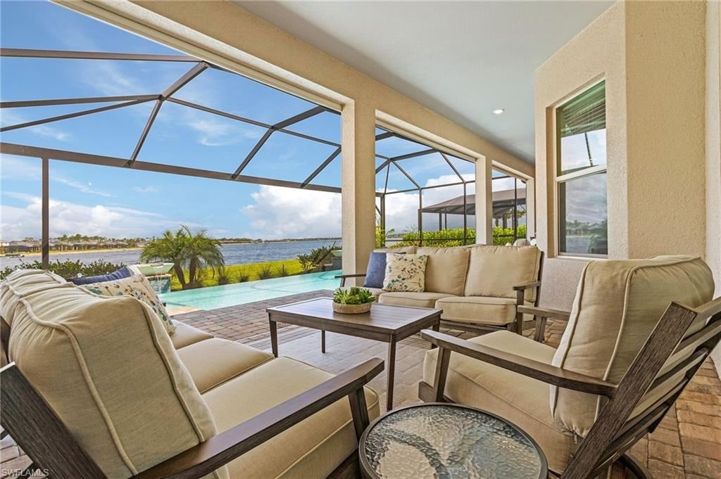 14392 Blue Bay Cir