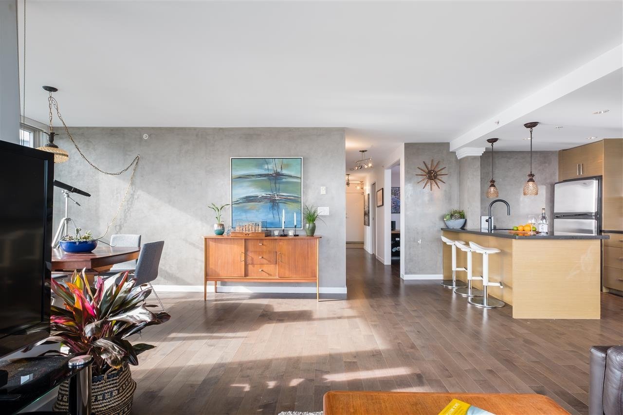 33 Smithe St, #2203
