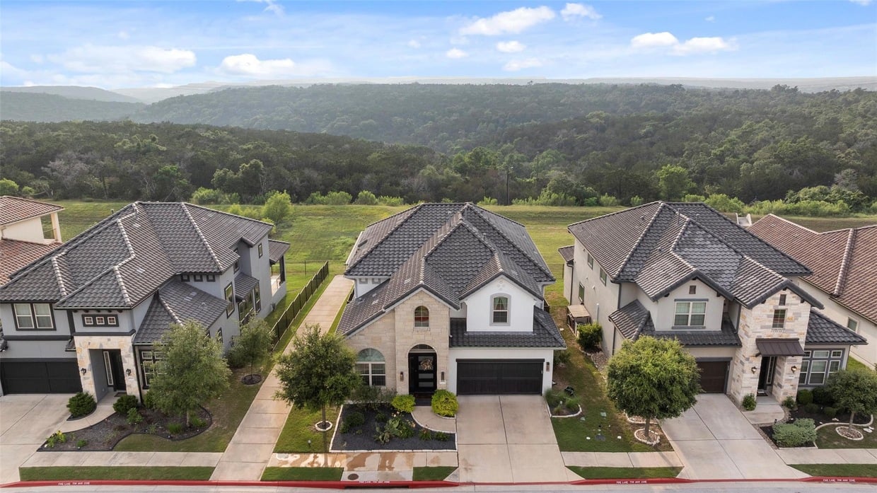 9502 Bayshore Bend