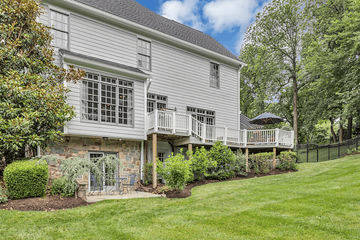 1129 Towlston Rd