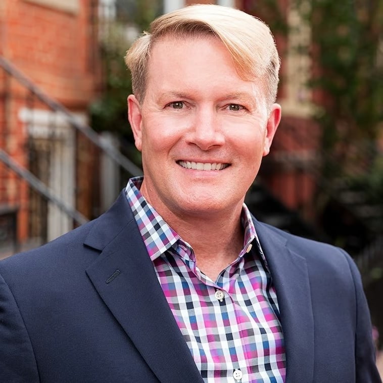 David Cox Washington, DC Real Estate Agent Headshot