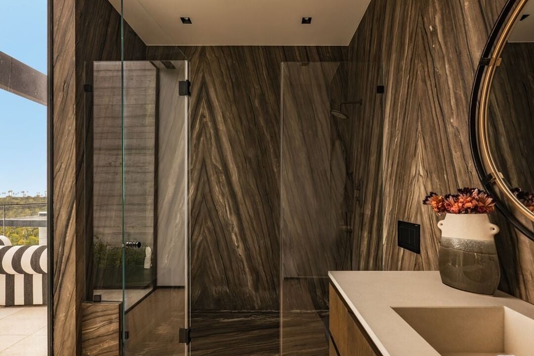 Skyreach Manor, Dume Dr, 90265