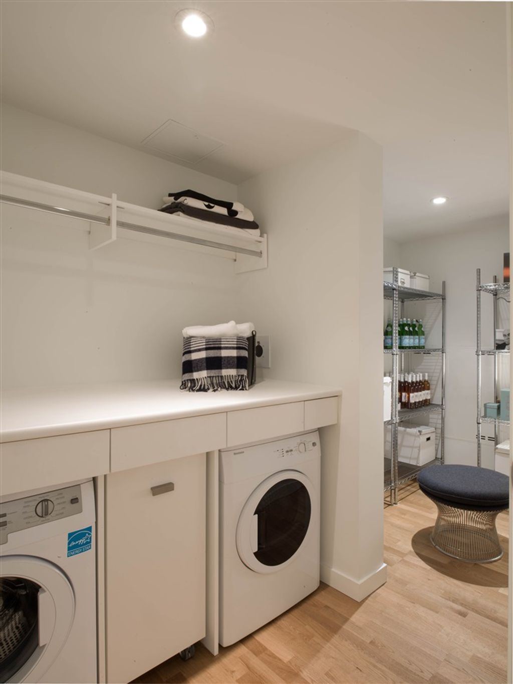 1555 W 8th Ave, #801
