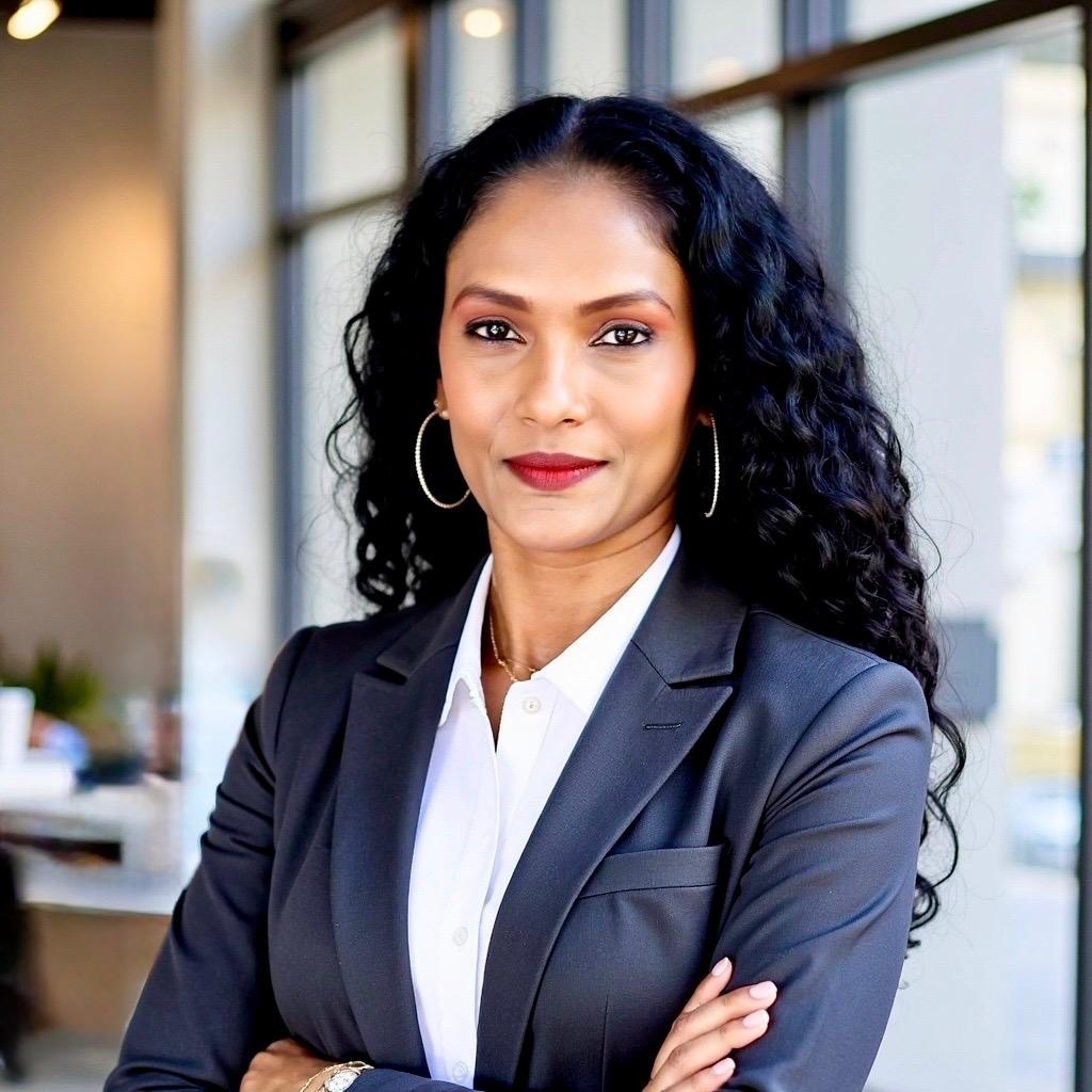 Christine Bridgelal photo