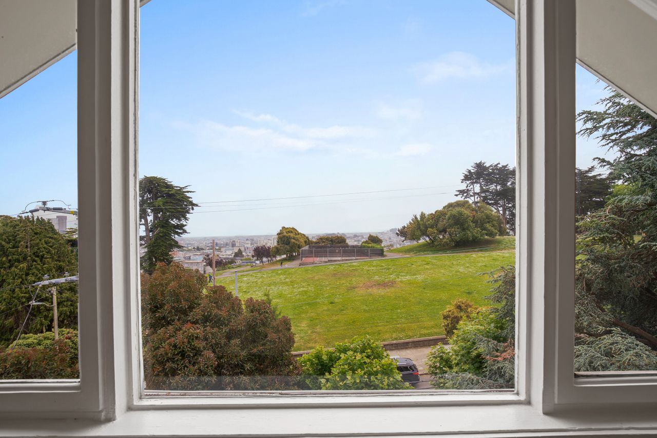 2546 Jackson Street San Francisco, CA 94115