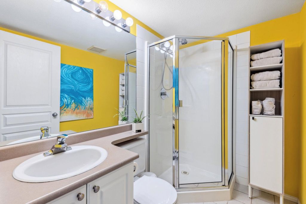 3939 Hastings St, #307
