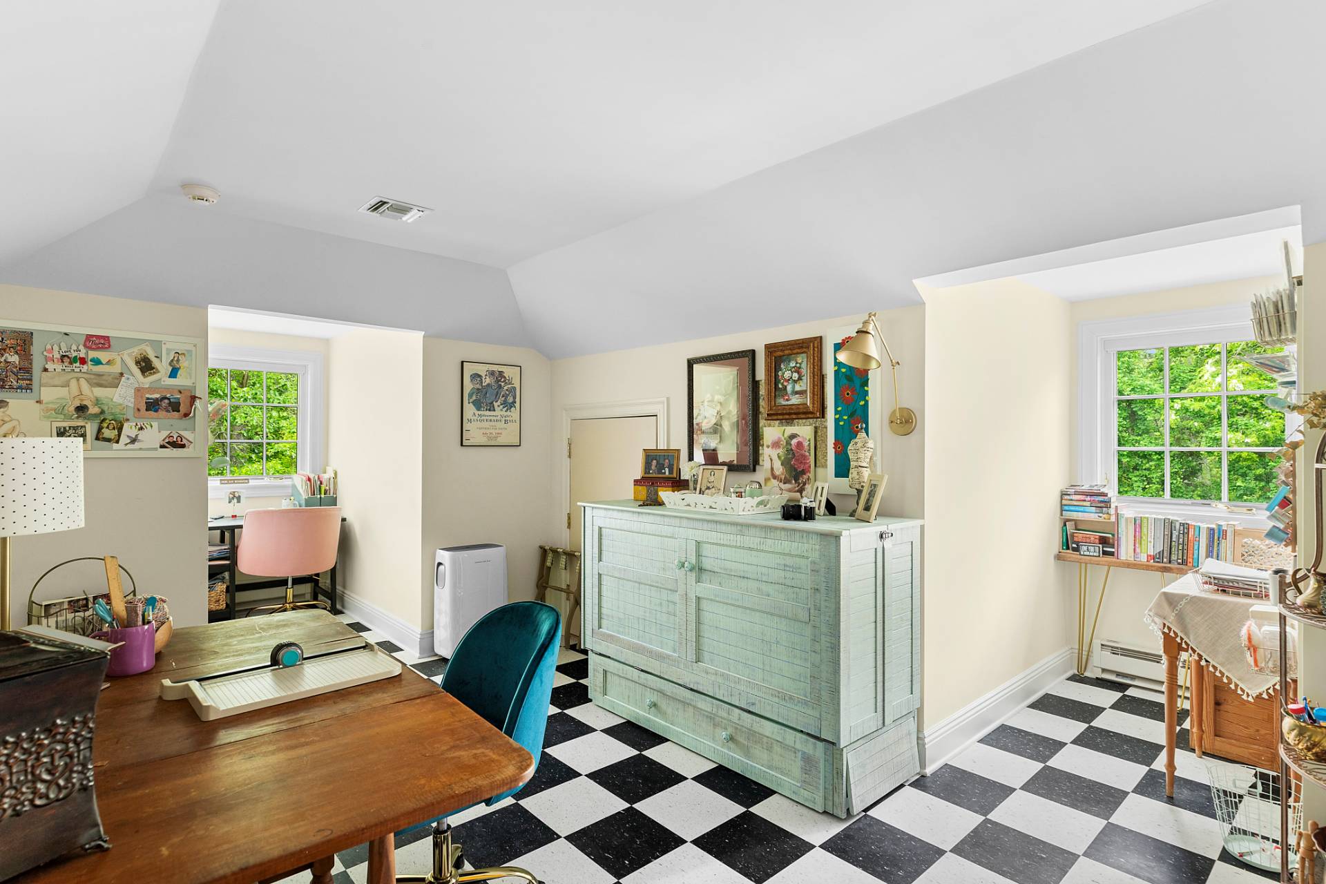 3 Fairlea Court