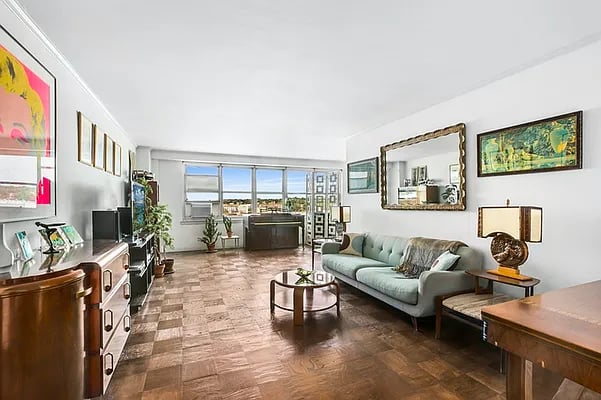 135 Ocean Parkway #10E