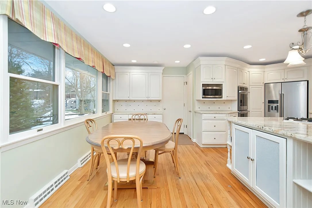 31150 Fox Hollow Dr
