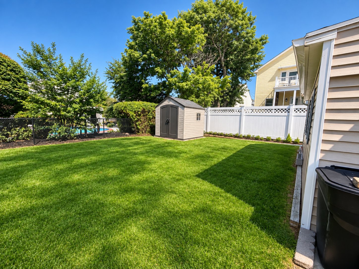 Summer Rental - Newly Renovated 2 Blocks to the Beach